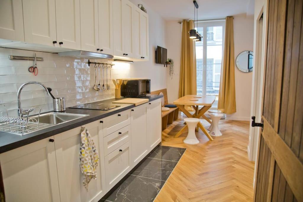 Fully Renovated Historic Apt In Heart Mouffetard París Exterior foto